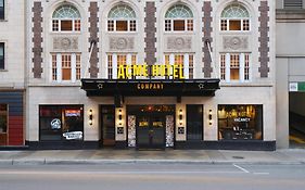Acme Hotel Chicago, Outset Collection By Hilton